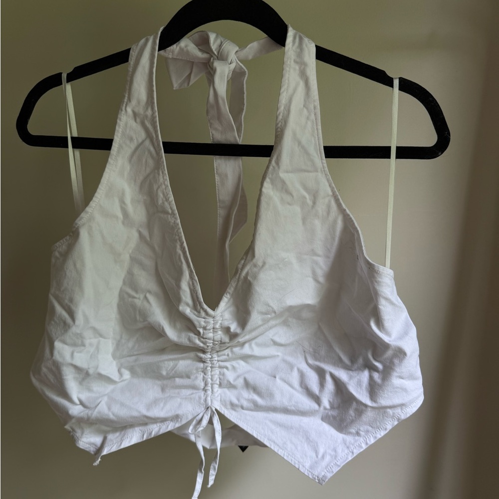 H&M White Sleeveless Ruched Crop Tank Top